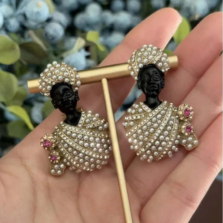 Retro heavy industry  earrings vintage palace versatile jewelry necklace pearl temperament portrait earrings