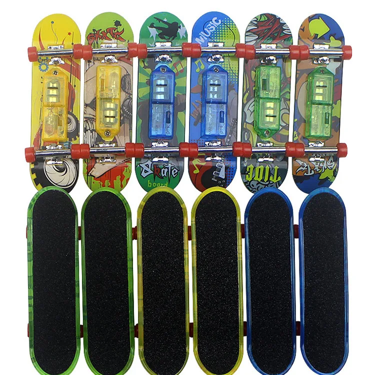 5Pcs Children's Light-emitting Toys Novelty Funny With Lights Finger Skateboard Desktop Toys Creative Mini Finger Skateboards