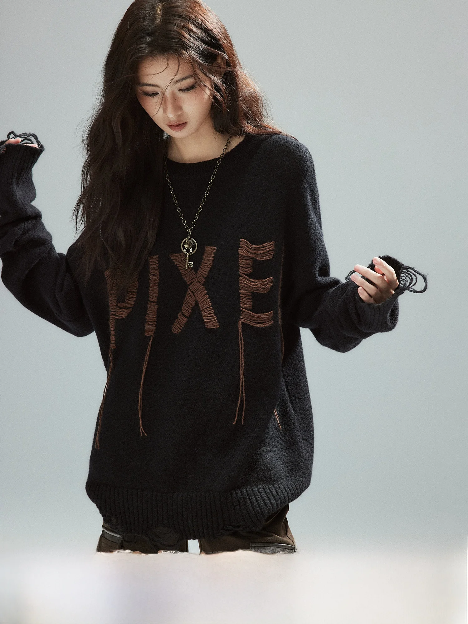 

Low Pixel round Ne Knitwear Women's Loose Lazy Feel Letter Tassel Sweater Street Sle Fce Warm Long Sve Autumn Winter