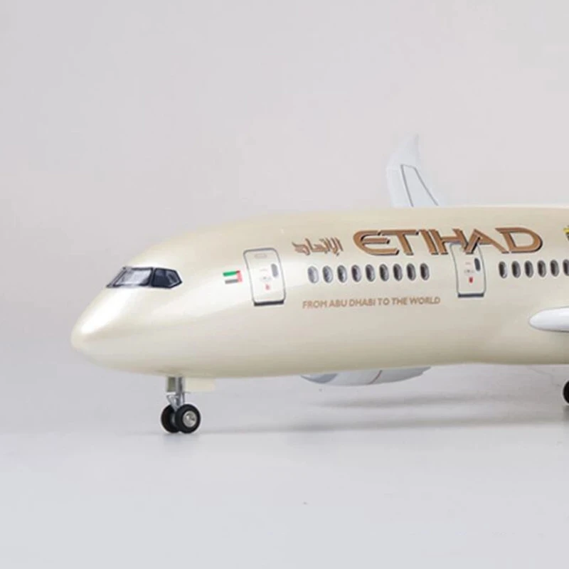 1:130 Scale 43cm 787 Boeing Aircraft Etihad Air B787 Airplane Model Die-Cast Resin Aircraft Ornament with LED Lights