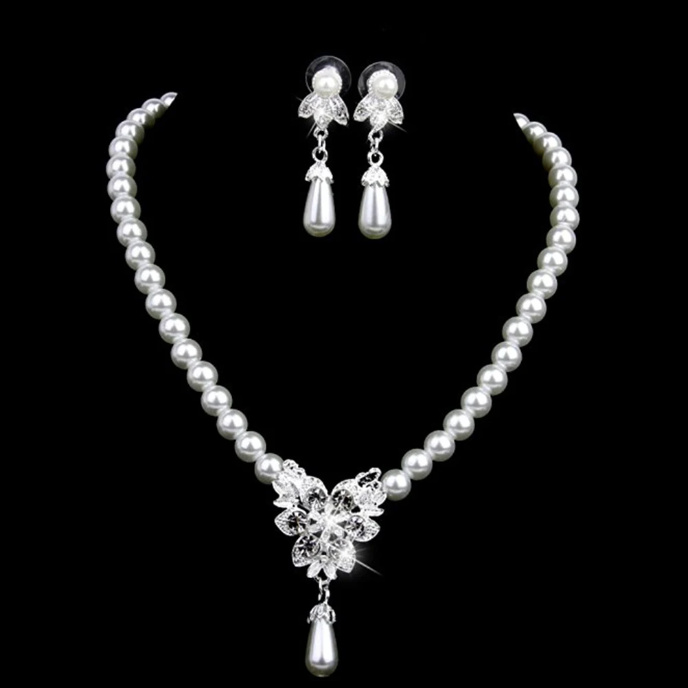 

Luxury Vintage Wedding Party Jewelry Set Faux Pearl Necklace Earrings Rhinestone Pendant Charms Durable Lightweight Exquisite