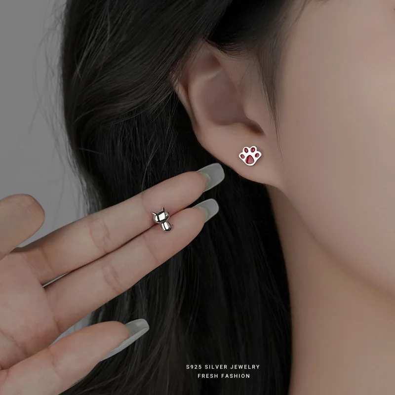 F.I.N.S Asymmetrical Epoxy 925 Sterling Silver Ear Jewelry Cat And Cat Claw Cute Animal Stud Earrings Prevent Allergy Gifts