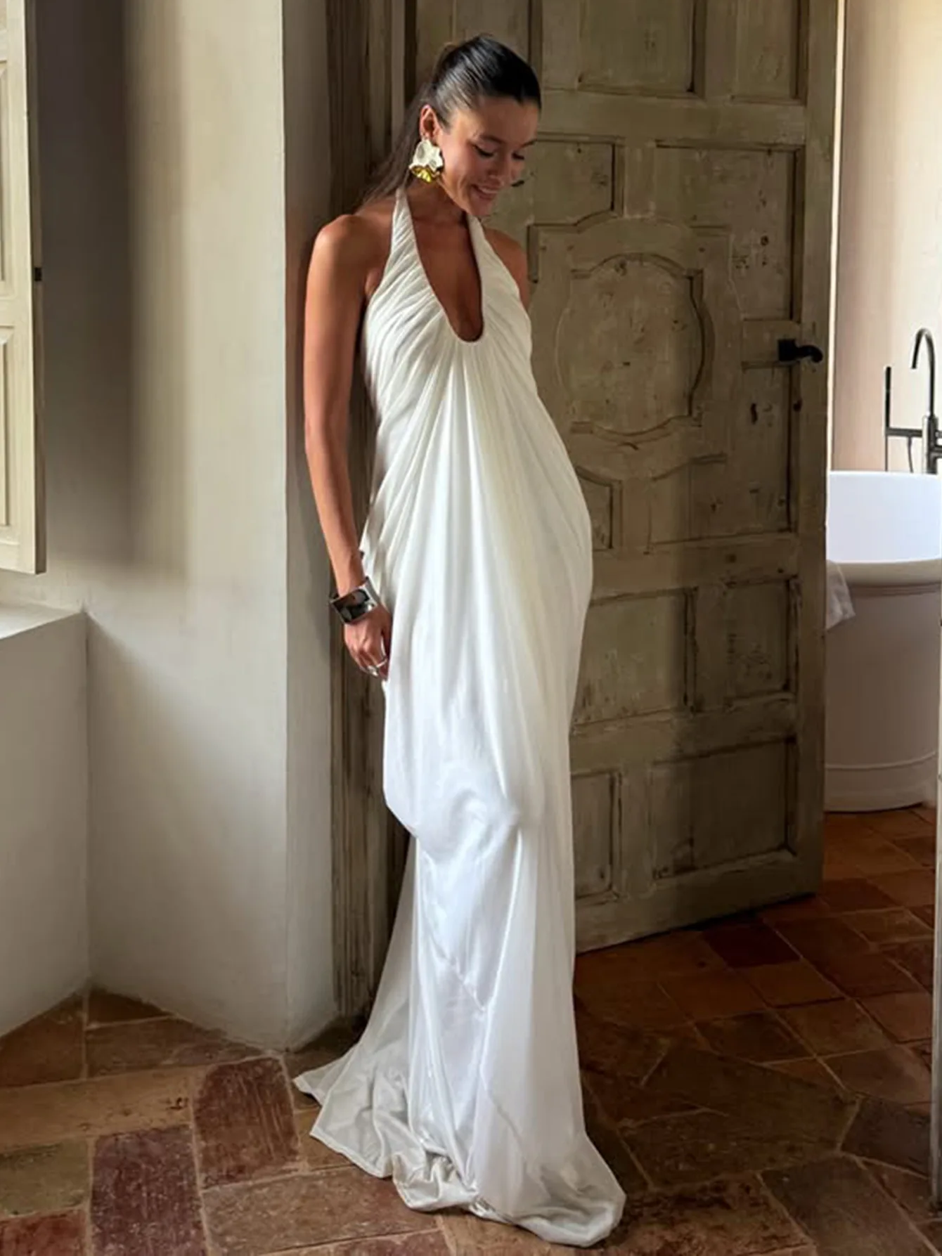 

Women's Sexy Backless Halter Dresses Summer New Sleeveless Pleated Long Mesh White Casual Dress Elegant Party Long Ladies Dress