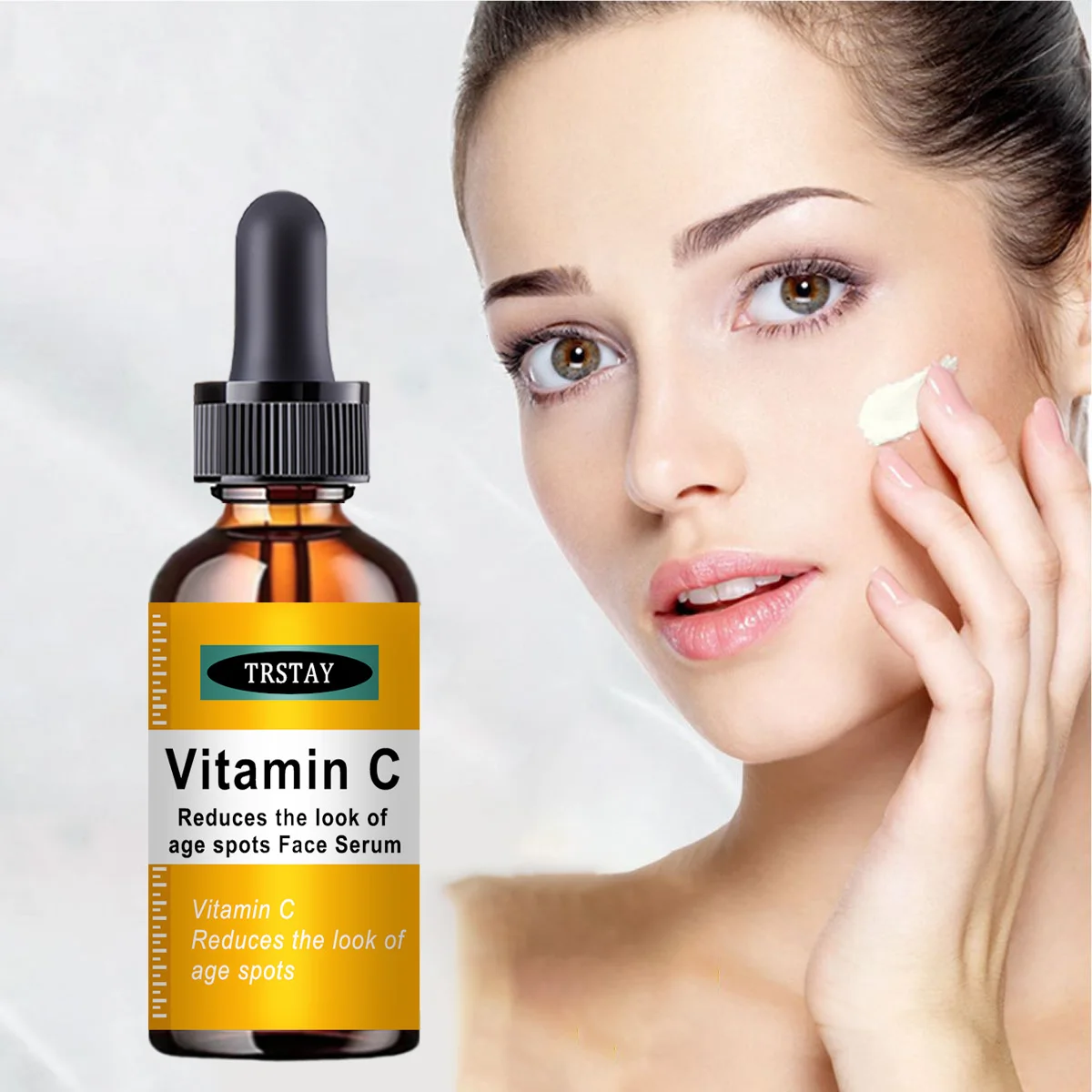 TRSTAY Vitamin C facial essence reduces the appearance of age spots