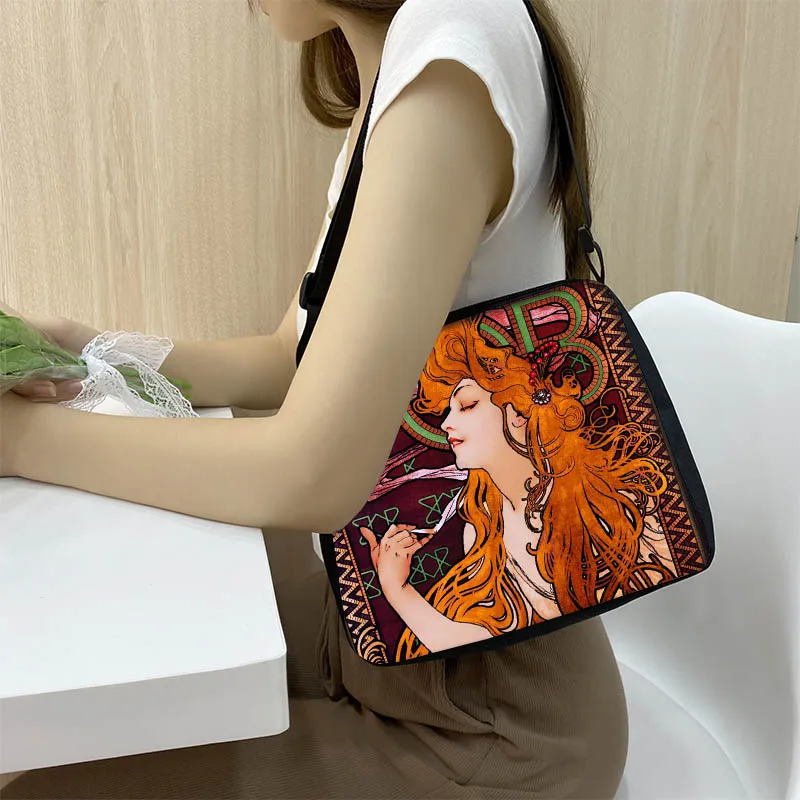 Oil Painting By Alphonse Mucha Print Handbag Beauty Ladies Causal Shoulder Bags for Travel Tote Bag Portable Shopping Bags Gift