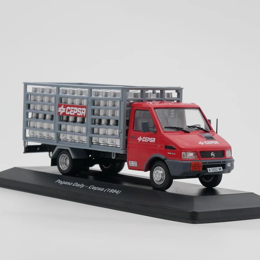

Diecast IXO 1:43 Scale Iveco Pegaso Daily Cepsa 1994 Alloy Car Model Collectible Toy Gift Souvenir Display Ornament