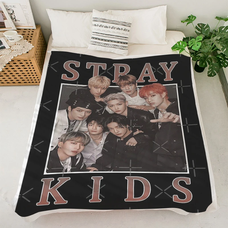 Winter Blanket S-Stray Kidss Blankets Fluffy Soft Blankets Decorative Sofa Blanket Microfiber Bedding Knee Camping Anime Blanket