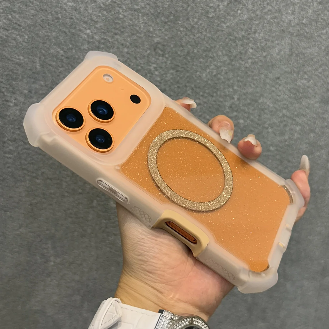 حافظة هاتف مغناطيسية لامعة لهاتف آيفون 17 برو ماكس 14 15 16 برو ماكس بلس 17 اير 13 غطاء مغناطيسي مقاوم للصدمات