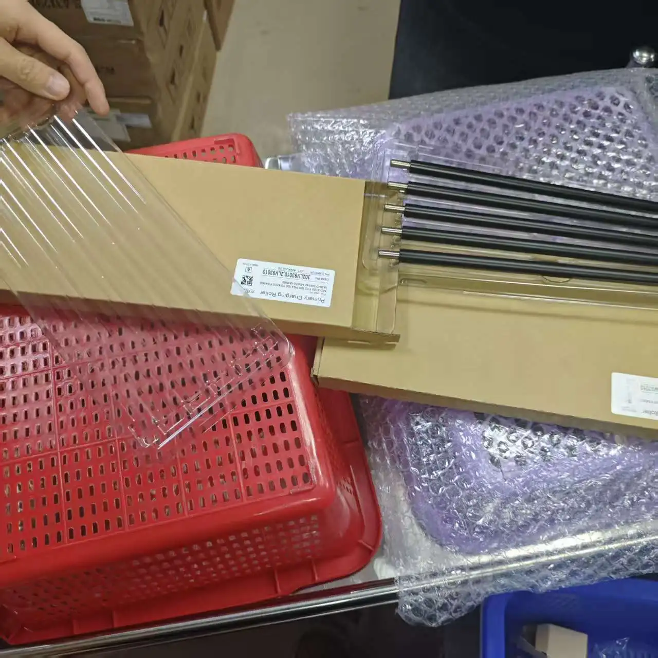 

10X 2LV93010 302LV93010 MC-3100 Ролик первичной зарядки PCR для Kyocera FS2100 FS4100 FS4200 FS4300 M3040 M3540 M3550 M3560 P3045