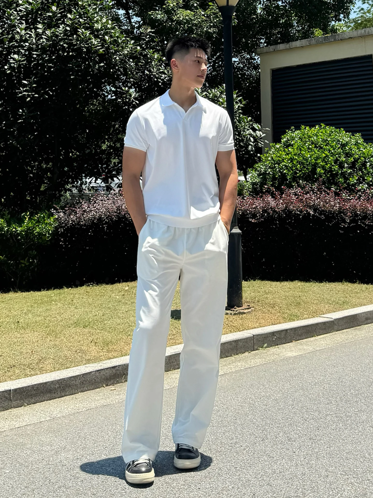 

Белые мужские летние тонкие брюки из ледяного шелка с охлаждающим эффектом, быстросохнущие, повседневные, спортивные, свободного кроя, прямые штаны