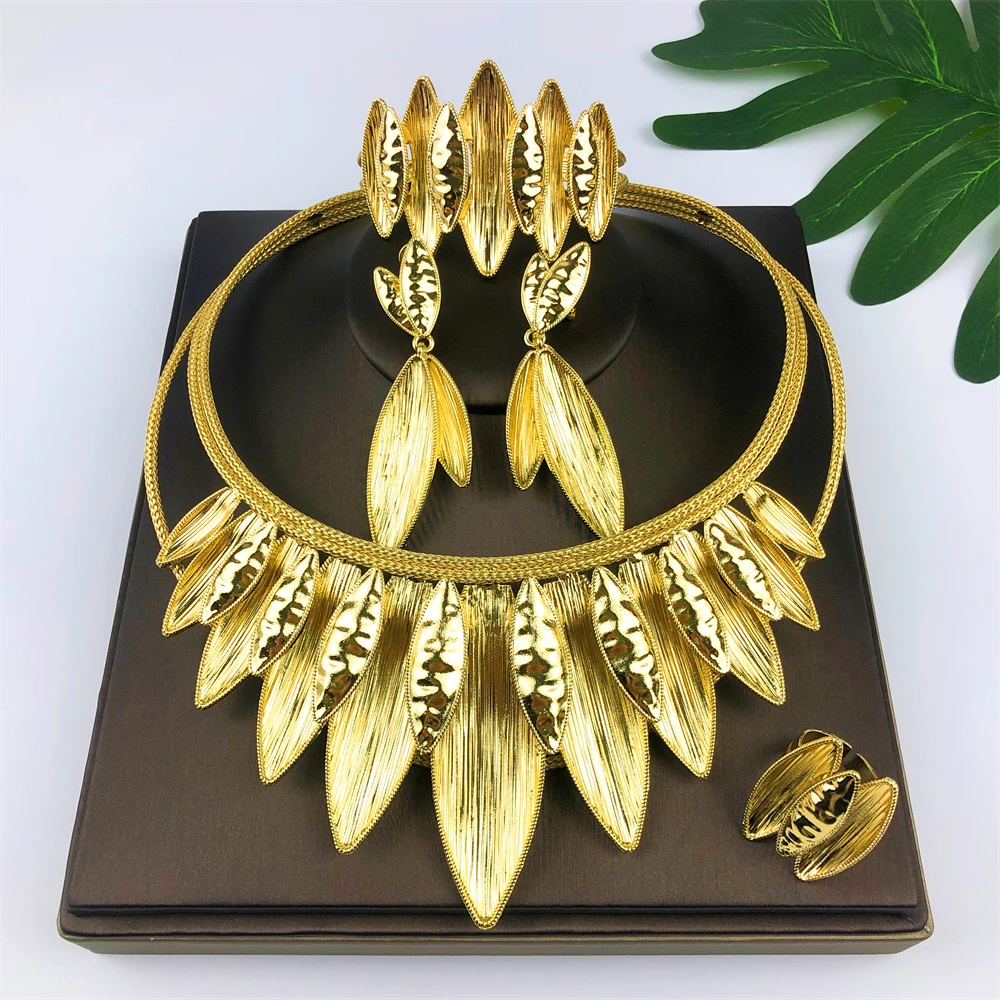 

TITI Italy 18k Gold Plated Women Jewelry Set Classic Design Plant Leaves Necklace Earrings Bracelet And Ring 4PCS Set Jewelry