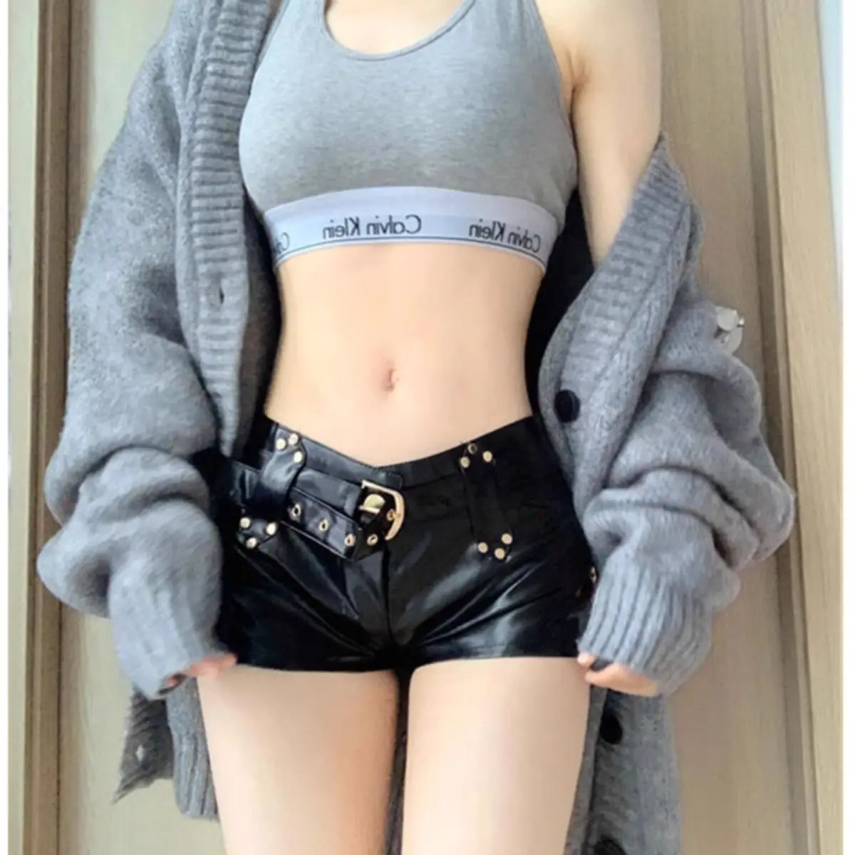 

Y2k Spice Girl PU Leather Tight Sexy Black Super Shorts Women's Autumn New Low Waist Elastic Hip-wrapped Hot Pants