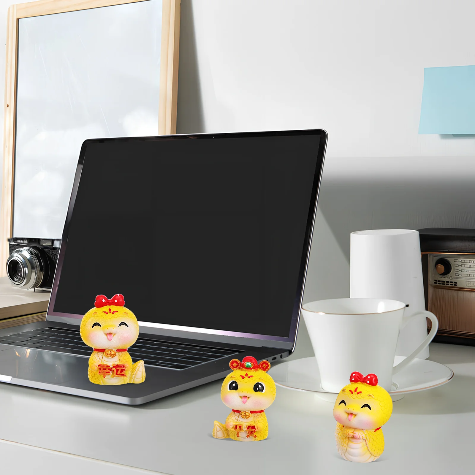 

3pcs Mini Snake Figurines Cute Cartoon Snake Statue For Home Decors Tabletop Animal Decorations Chinese New Year Party