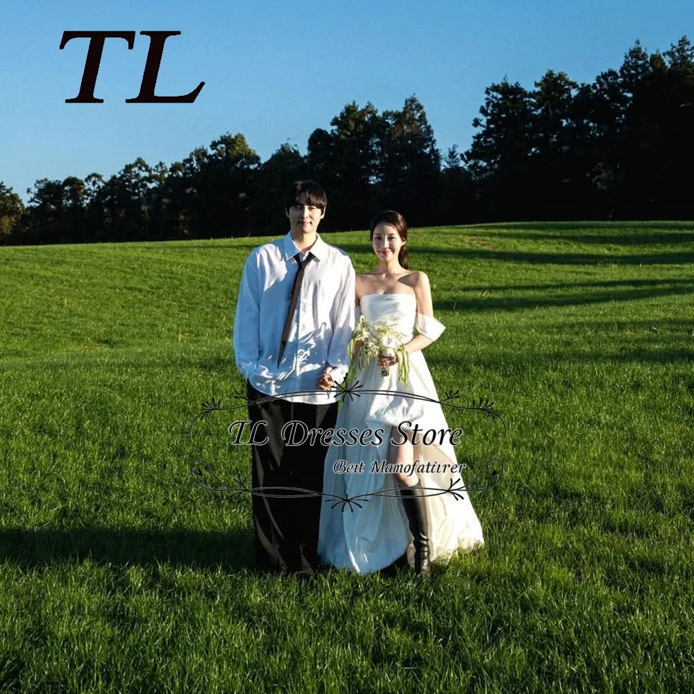 

TL Customized Simple Ivory Taffeta Hi-Lo Wedding Dresses Korea Wedding Snap Dresses Photos shoot Strapless Bridal Gowns