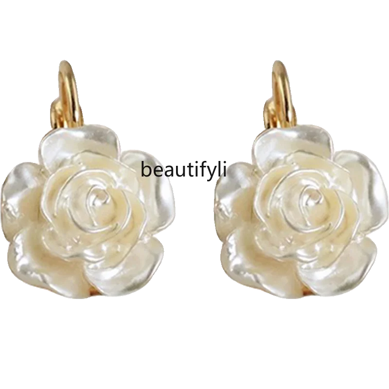 French pearl camellia  flower earrings high-end light luxury stud earrings design earrings