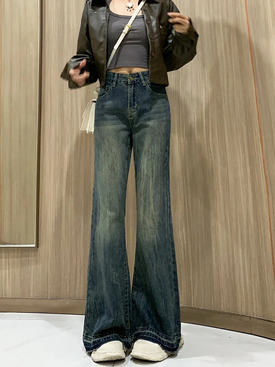 

Лето 2023 г., новые расклешенные джинсы с высокой талией для женщин, маленькие и свободные, облегающий вид, американский стиль, антипригарная сковорода-клеш для ног