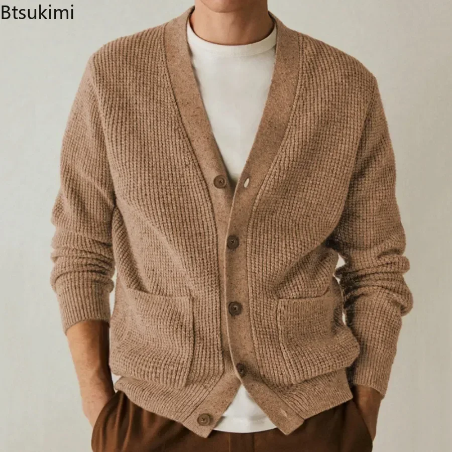 New 2024 Autumn Winter Men\'s Knitted Sweaters Warm Coats Mens Streetwear Single Breasted Top V-neck Cardigan Brown Sweater Male