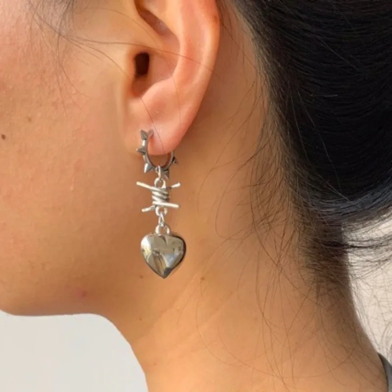 고스 쥬얼리 가시 하트 후프 귀걸이 그런지 매력 귀걸이 펑크 미적 여성 여성 액세서리 한국 패션 귀걸이