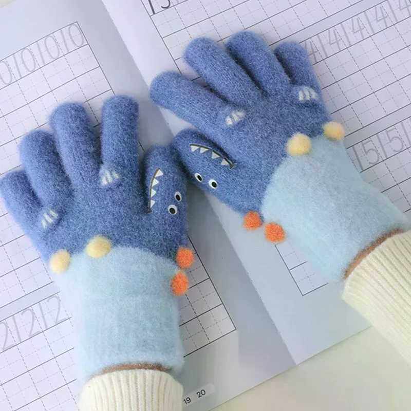 

Детские зимние теплые перчатки плюс бархатные перчатки с пятью пальцами для мальчиков и девочек, милые вязаные перчатки с героями мультфильмов