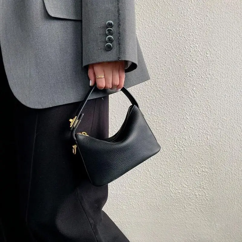 Timeless Retro Handbag with Premium Soft Leather perfect for Stylish French Looks