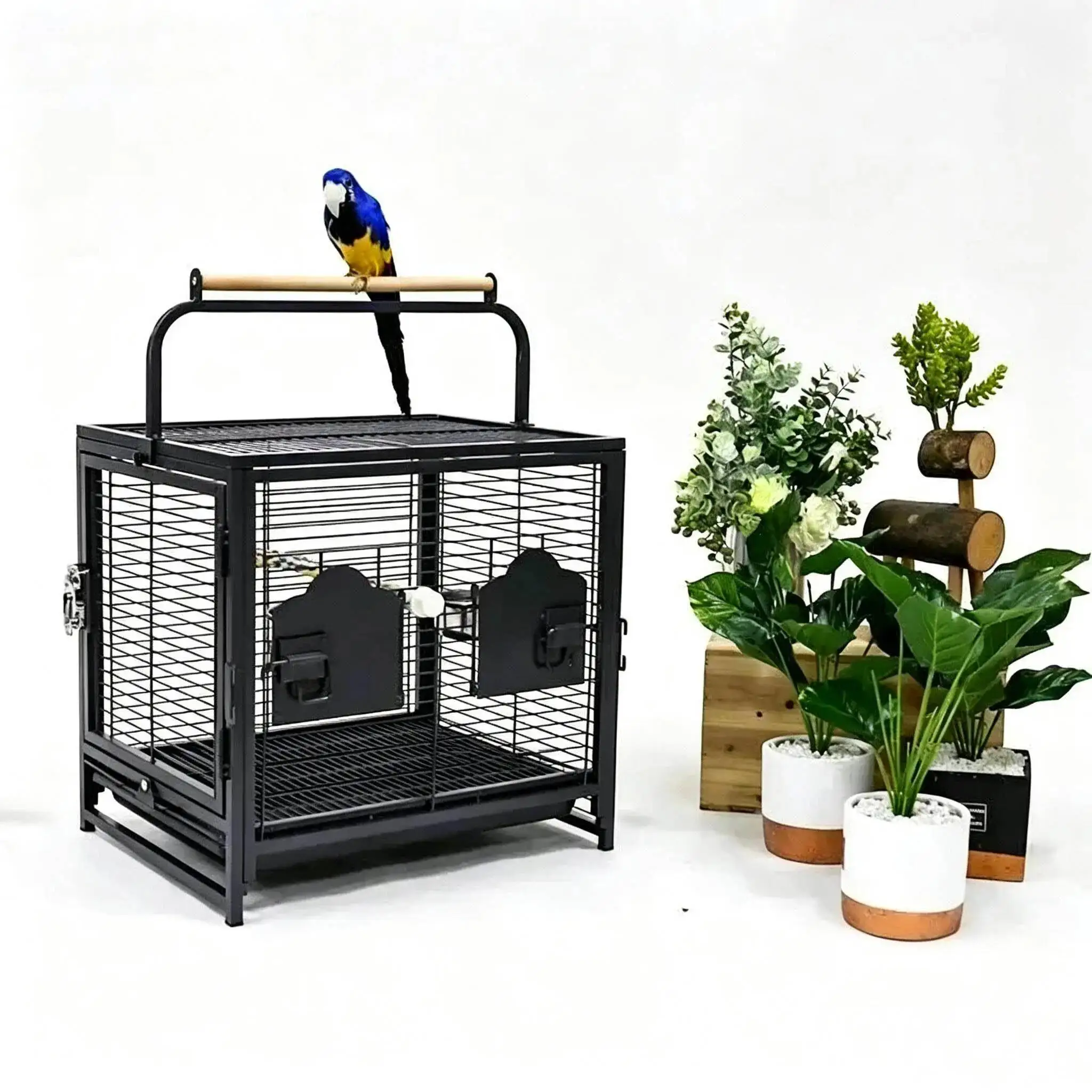 Creative Portable Take-out Bird Cage Household High Quality Wrought Iron Parrot Cage Modern Bird House Light Luxury Parrot Villa
