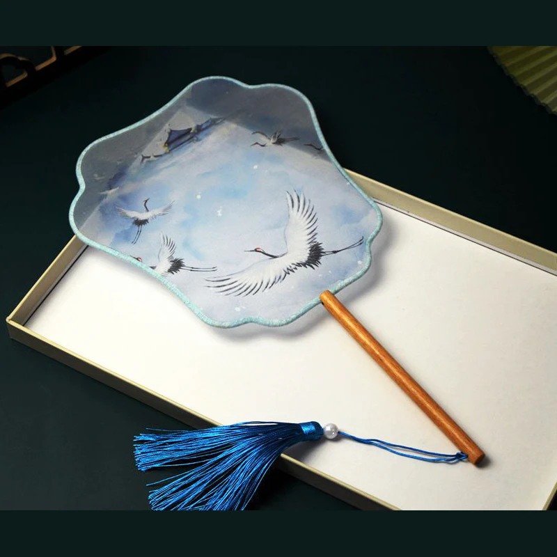 New Chinese Vintage Flower Embroidery Round Hand Fan Chinese Palace Hanfu Floral Silk Hand Fan Craft Wedding Gift For Guests New view 6