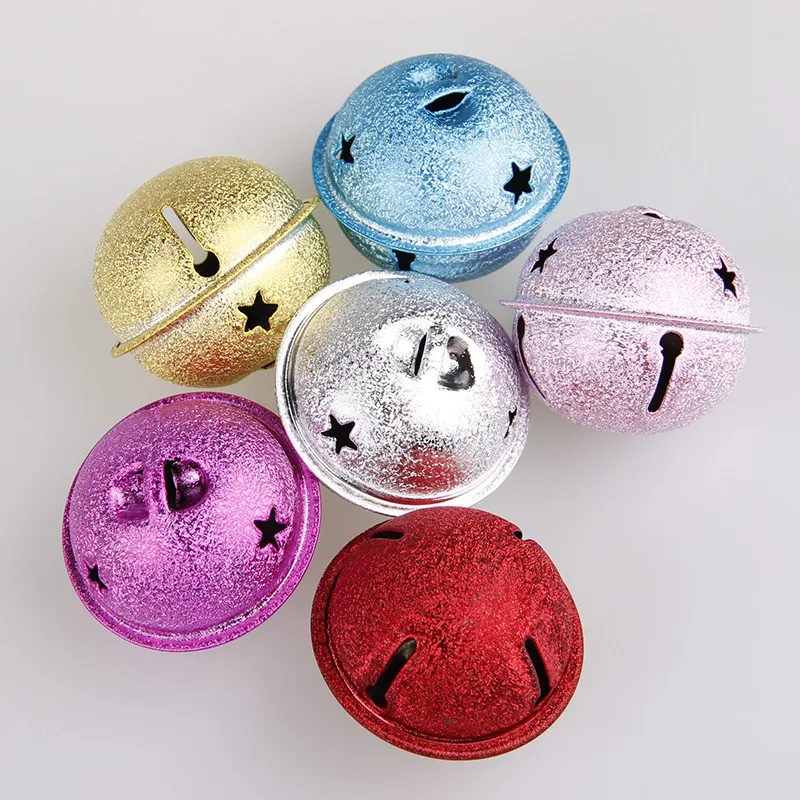 6 Pieces 30/40mm Jingle Bells Christmas Five-point Stars Bells Matte Iron Bells, for Christmas Party Decorations
