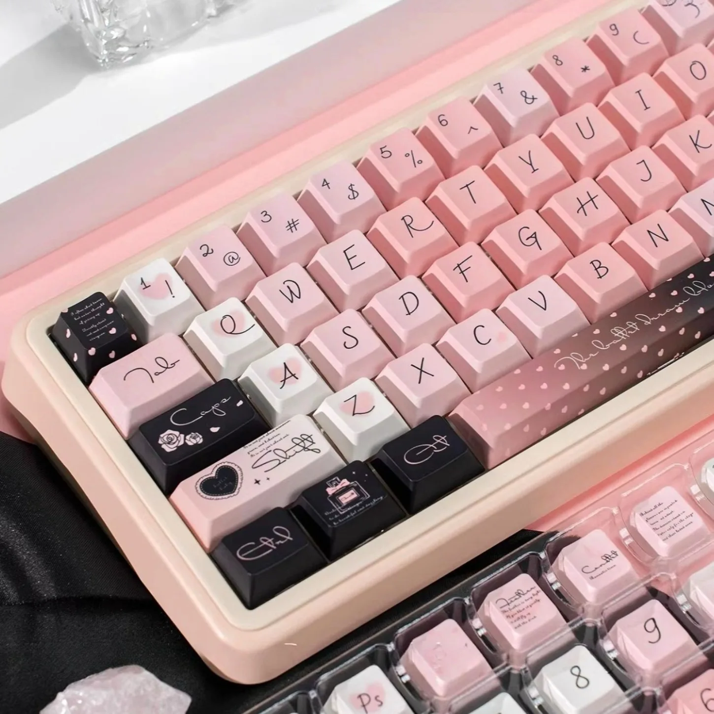 

A Beautiful Dream Ballet Pattern Cherry Keycap Kit PBT 130/134 Key Adapter 60/64/84/98/108 Mechanical Keyboard