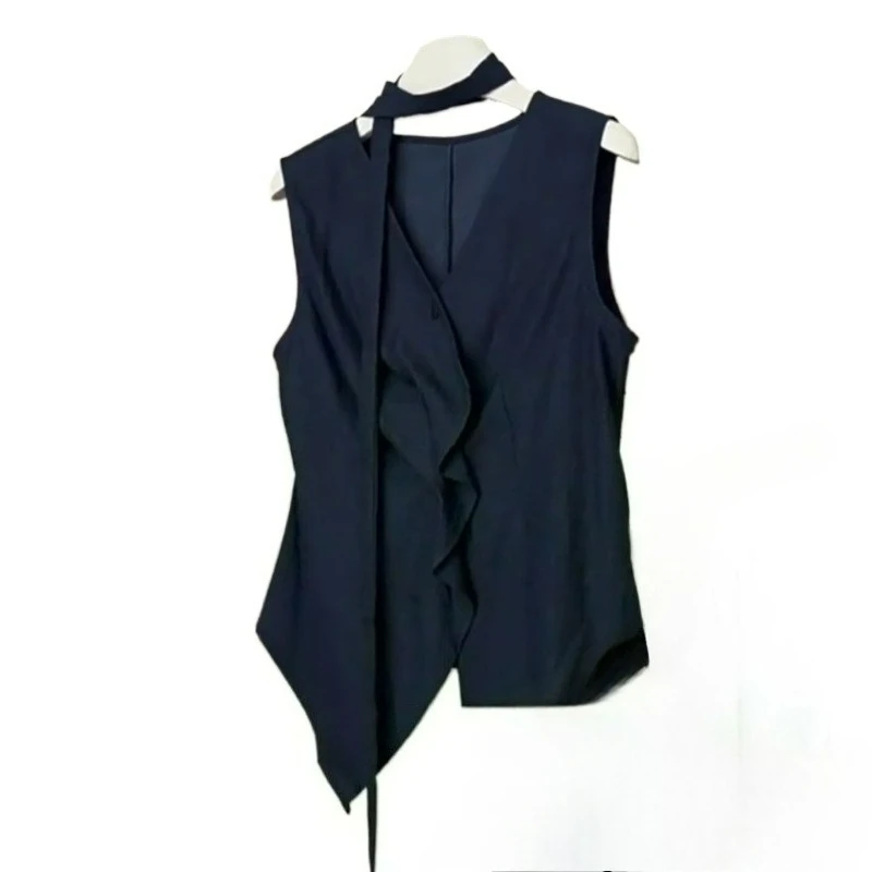

A Korean-style Navy Blue V-neck Sleeveless Shirt for Women in Summer with Ruffled Edges Irregular Extremely Beautiful Design Top
