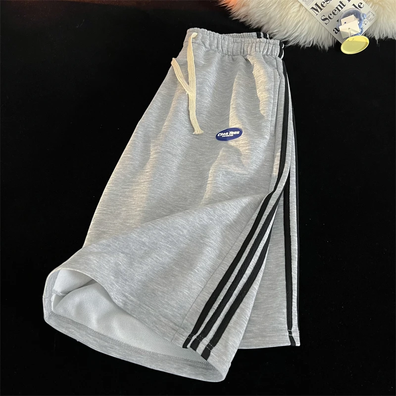

Летние тонкие повседневные спортивные шорты для мужчин, свободного кроя, пляжные брюки, светло-серые, молодежные, для активного отдыха, со средней талией, на резинке