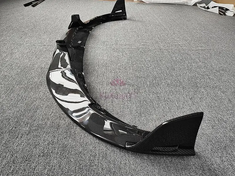 High Quality Dry Carbon Fiber M-style Front Bumper Edge Front Lip Body Kit For Porsche Taycan Modification