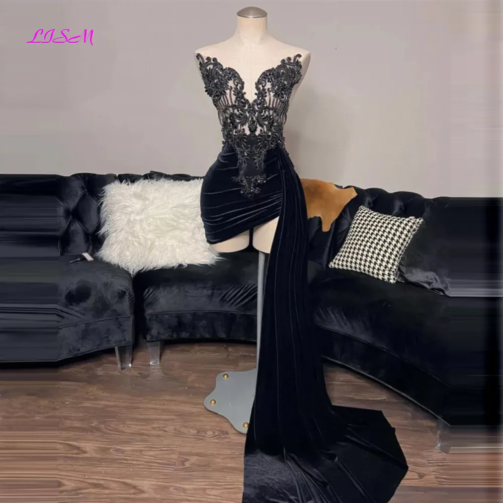 Black Velvet Short Prom Dress with Side Train Sweetheart Appliques Beaded Birthday Party Gowns Mermaid Mini Homecoming Dresses