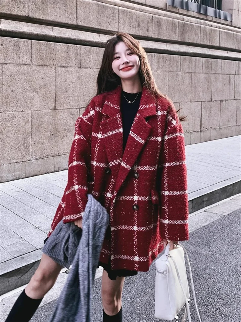 Red Checkered Down Suit Woolen Coat for Women in Their Zodiac Year 2024 Winter New Short Short Loose Thick Woolen Fabric for WLF