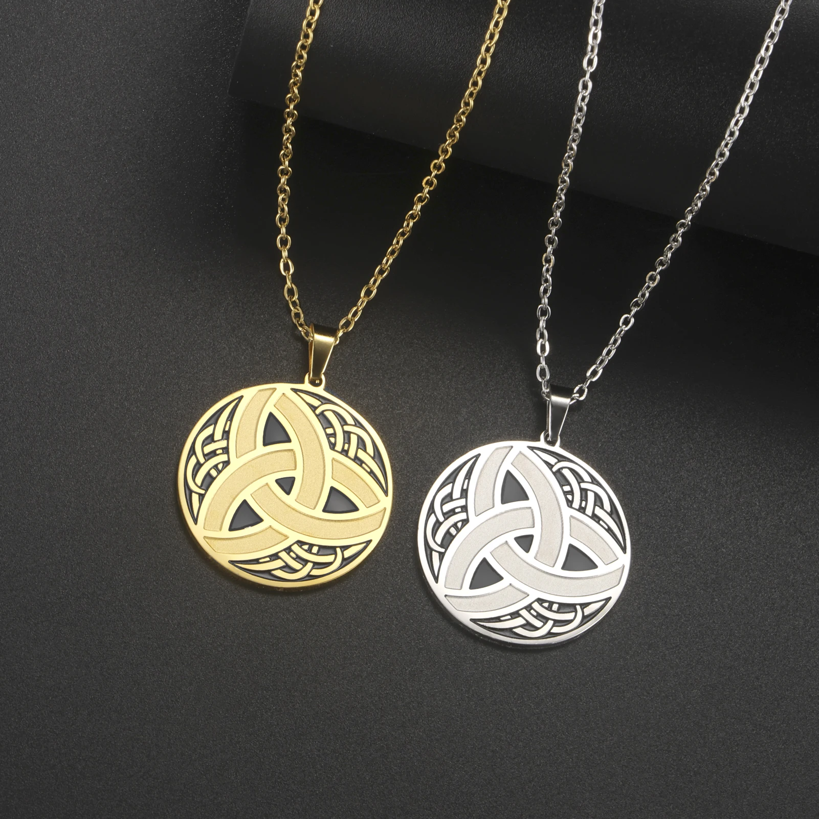 

Good Luck Celtic Knot Viking Pendant Necklace for Women Men Corrosion Colorful Amulet Protection Viking Triskele Jewelry Gifts