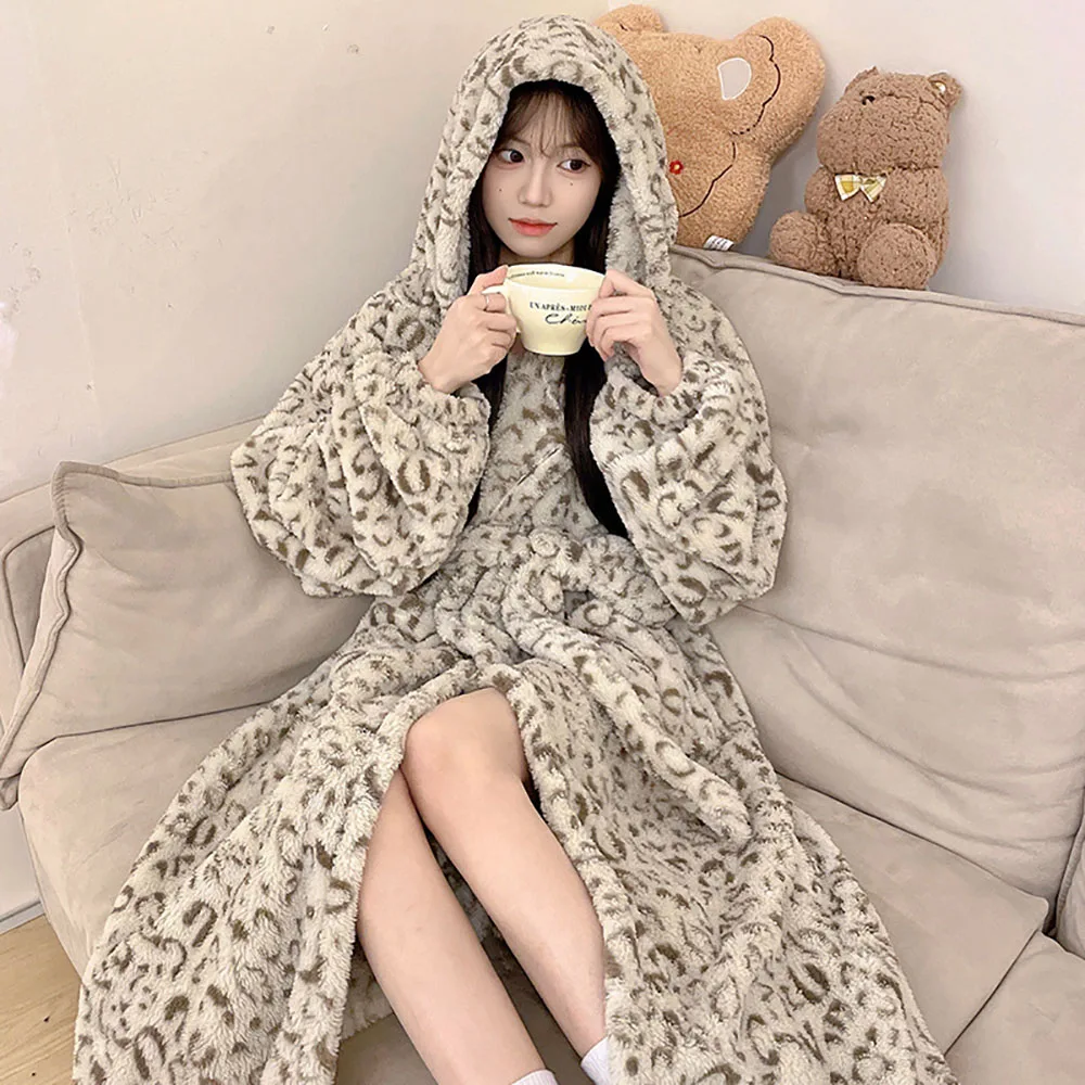 Coral Velvet Hooded Leopard Print Night-Robe For Women Winter New Cardigan Warm Home Nightgown Mid-length Loose Flannel Bathrobe