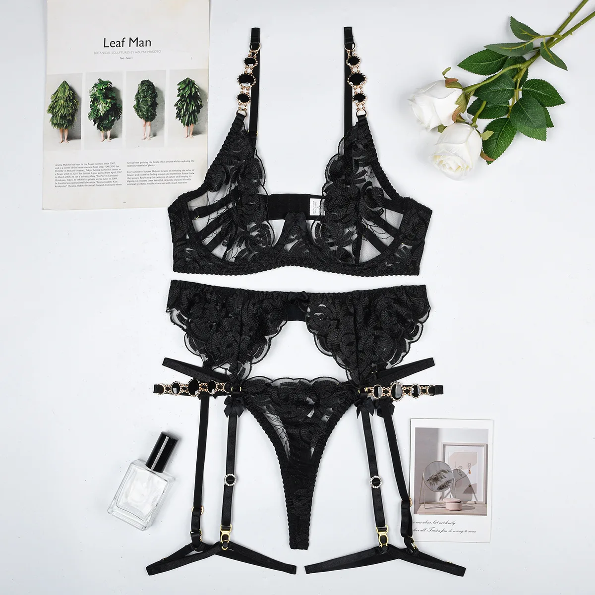 

Ladies Embroidered Bra 3-Piece Set Sexy Gathering Underwear Luxury Jewelry Shoulder Strap Underwear Sexy Erotic Transparent Lace