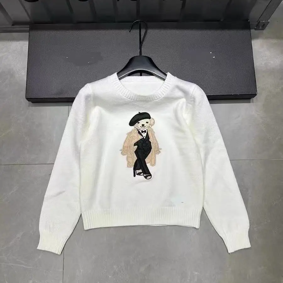 

Новое поступление, элегантный вязаный свитер, женский пуловер с мультяшным дизайном и вышивкой в виде медведя, топы, осенний уличный джемпер для девочек
