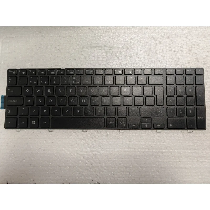 

Z NEW for Dell Inspiron 15-3000 3541 3542 3543 15-7000 7557 7559 SPANISH Keyboard