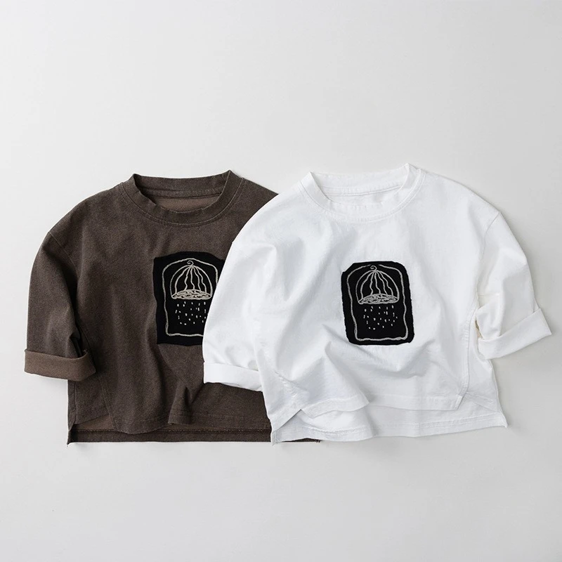 

Новые детские футболки с длинным рукавом на весну 2026 года, хлопковые топы для мальчиков и девочек, модные повседневные футболки для детей, детская одежда