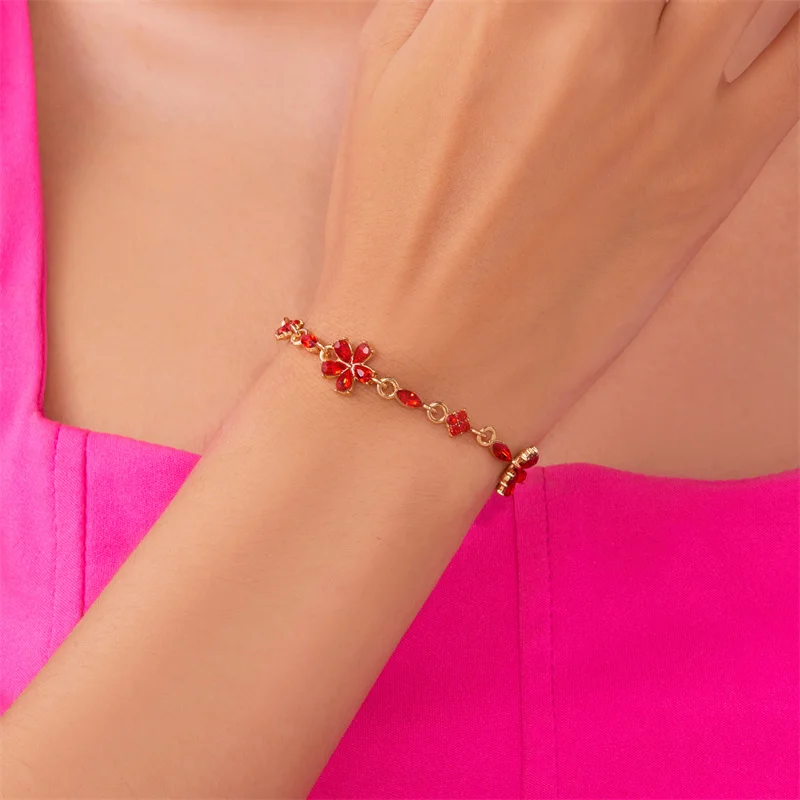 Charm Red Crystal Zircon Flower Bracelet For Women Vintage Boho Full Rhinestone Flowers Bangles Girls Party Christmas Jewelry