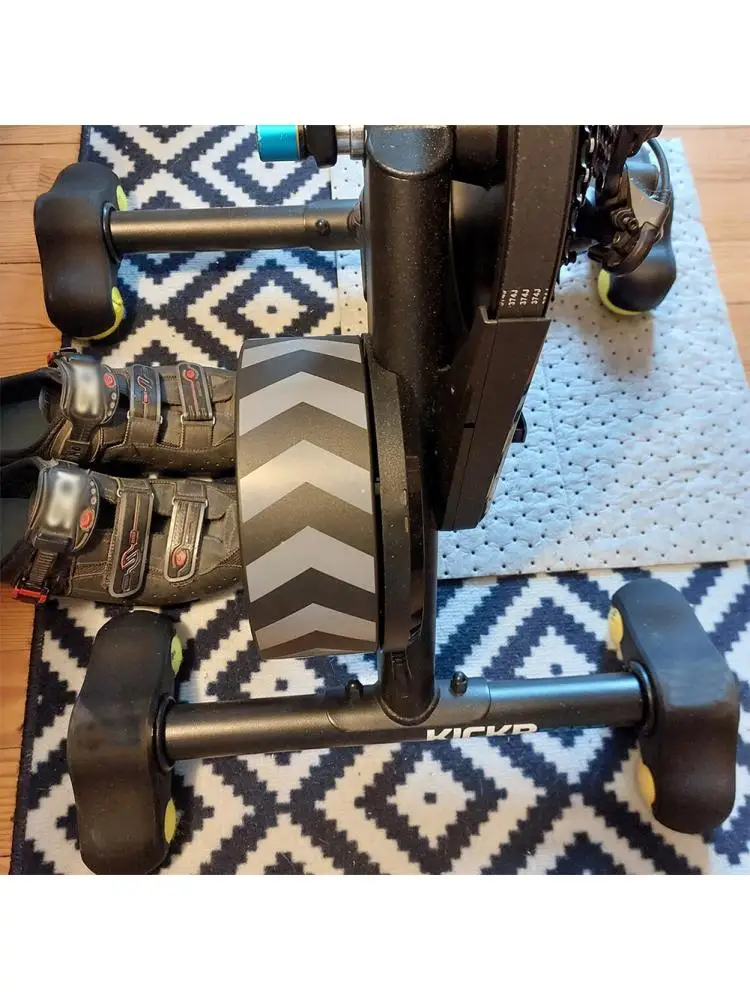 AliExpress APWIKOGER Tennis Ball Foot Pads Shock Absorbing Indoor Cycling Snap Rocker Feet Adapters for Smart Bike Trainer Home Workout Equipment