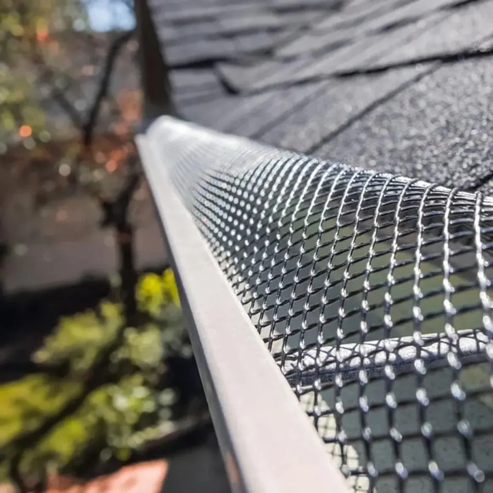 Aluminum Mesh Roll Gutter Guard Prevents Gutter Clogging Sleek Minimalist Design Outdoor Weather Resistant Silver