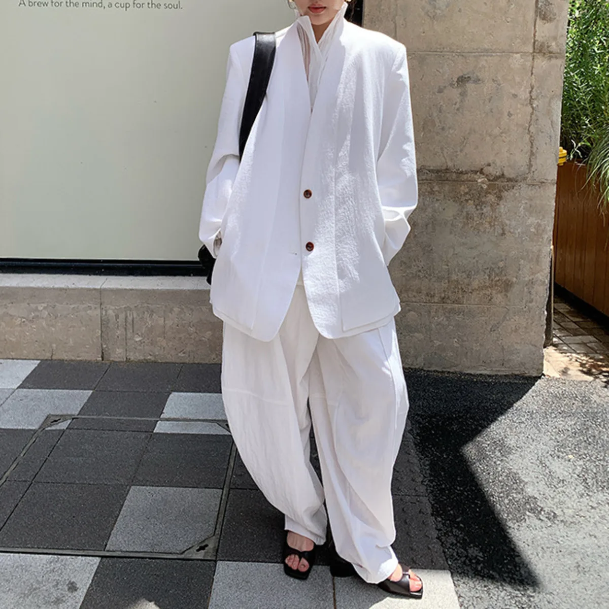 BJTZ Loose Temperament Versatile Solid Color Blazer Jacket For Woman 2025 Trendy New Two Button V-neck Jacket Female Top