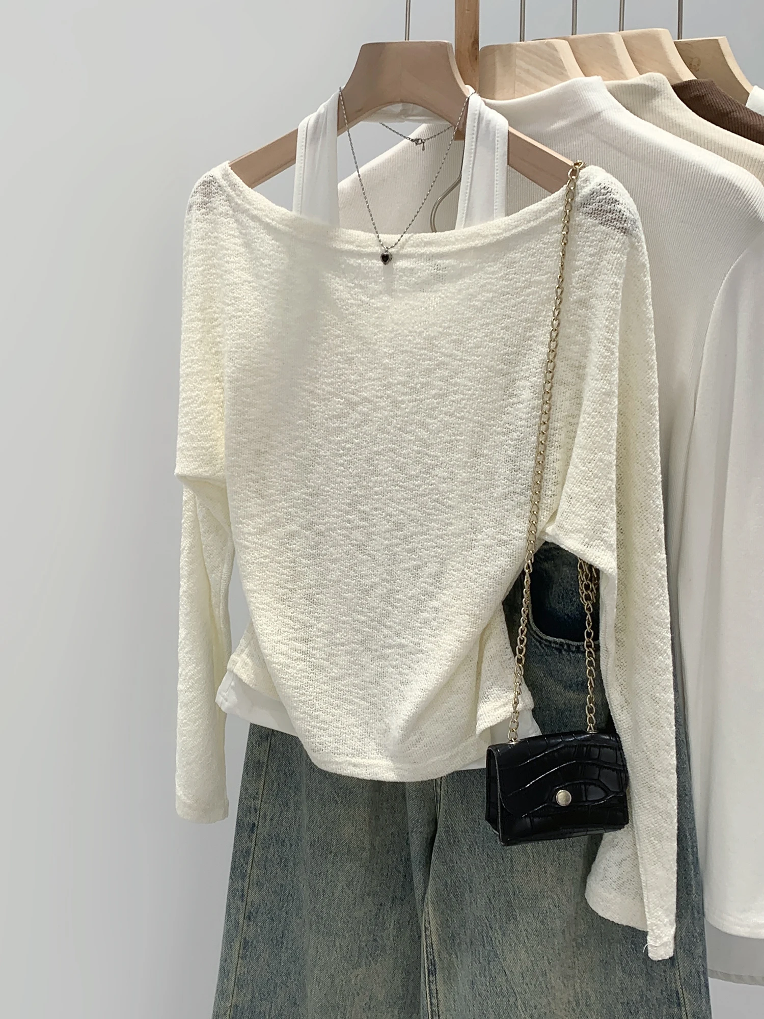 

Shoulder Bared Knitted Vest Women's Early Spring 2026 New Inner Wear Base Top Fake Two-Piece Long Sleeve round Neck Polyester...