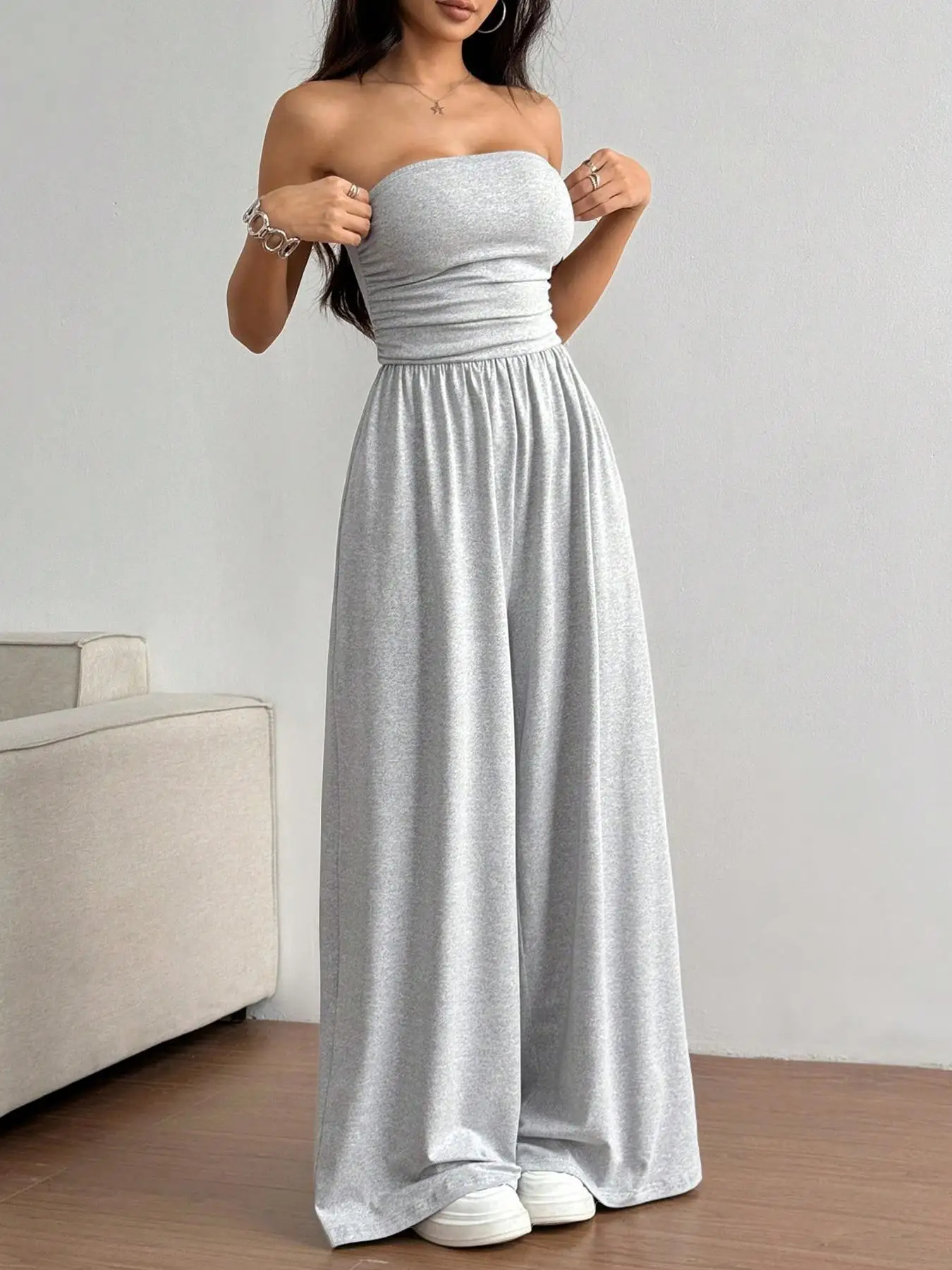 المرأة مثير أكمام عارية الذراعين السراويل الطويلة بذلة المرأة أزياء الصلبة ركاب واسعة الساق Playsuit