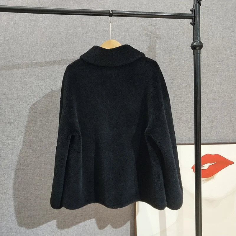 الحد الأدنى الفاخرة قصيرة طوق معطف فرو الضأن المرأة الأغنام شيرلينغ سترة ملابس خارجية أنيقة JT522