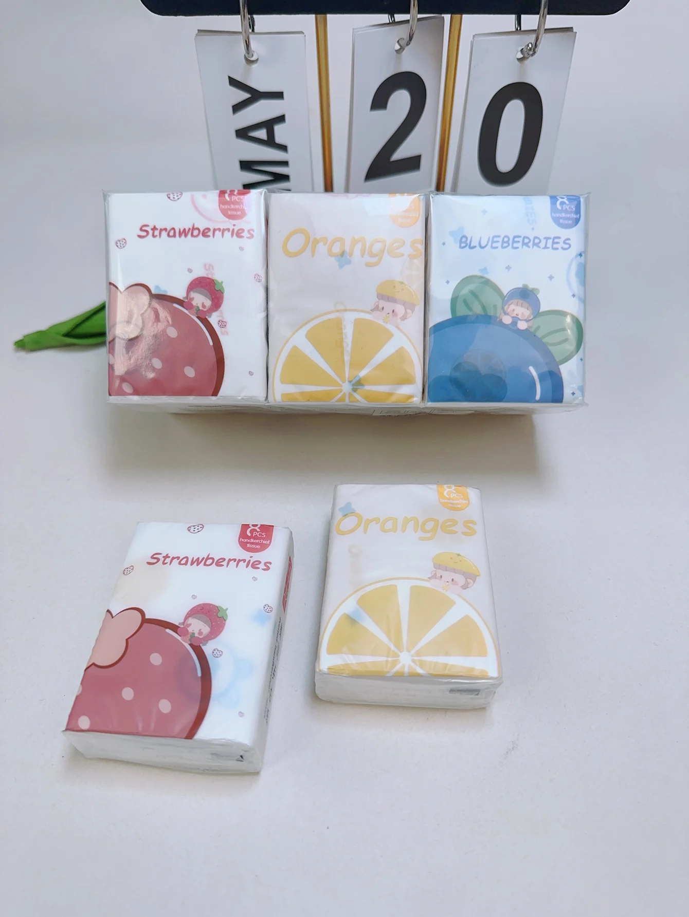 9 pcs/pack Flower & Fruit Mini Handkerchief Paper Student Portable Pocket tissue cartoon printed toilet paper for daily cleaning