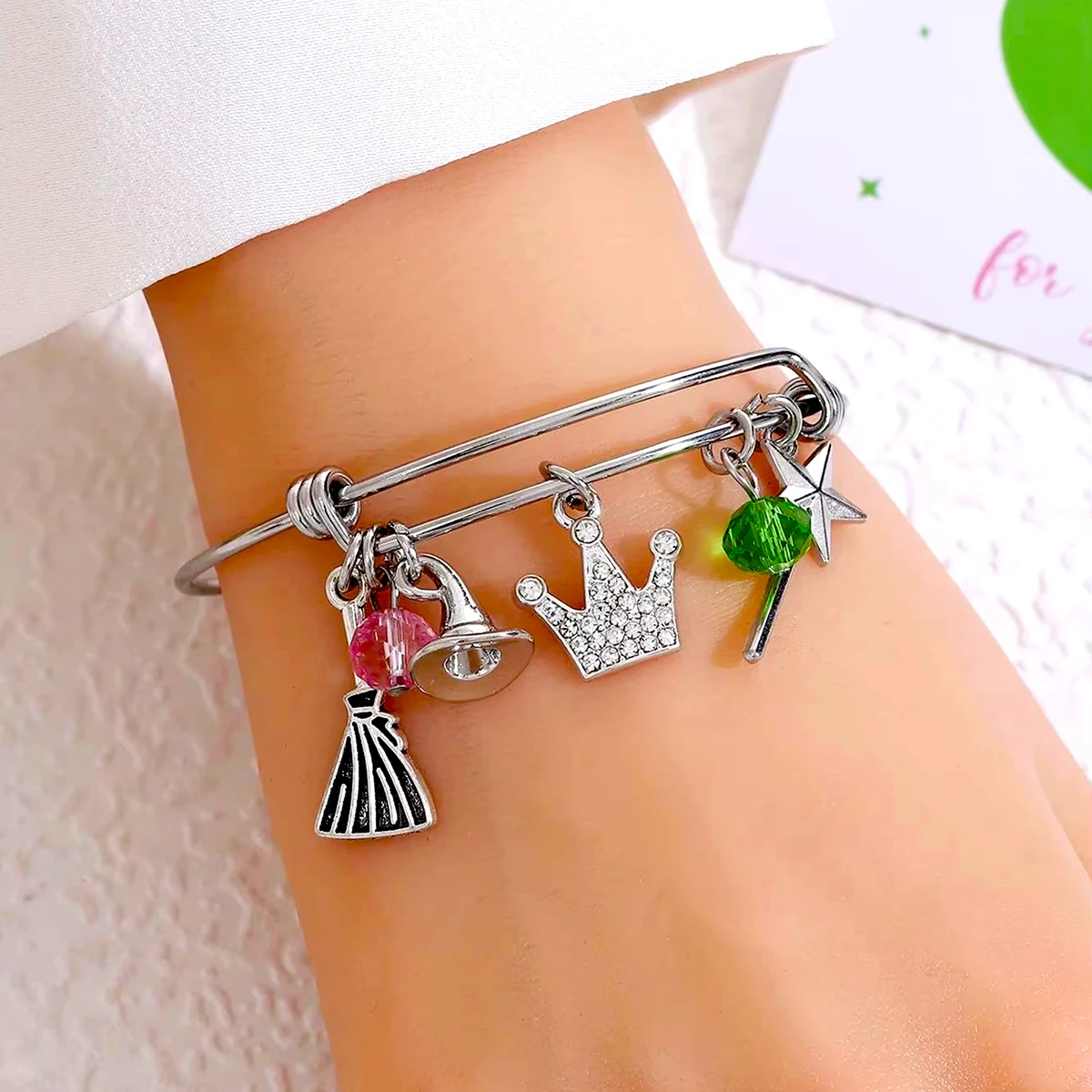 Wicked the Musical Charms Bracelets Elphaba Glinda Friendship Adjustable Bracelet for Women Girl Jewelry Valentine\'s Day Gifts