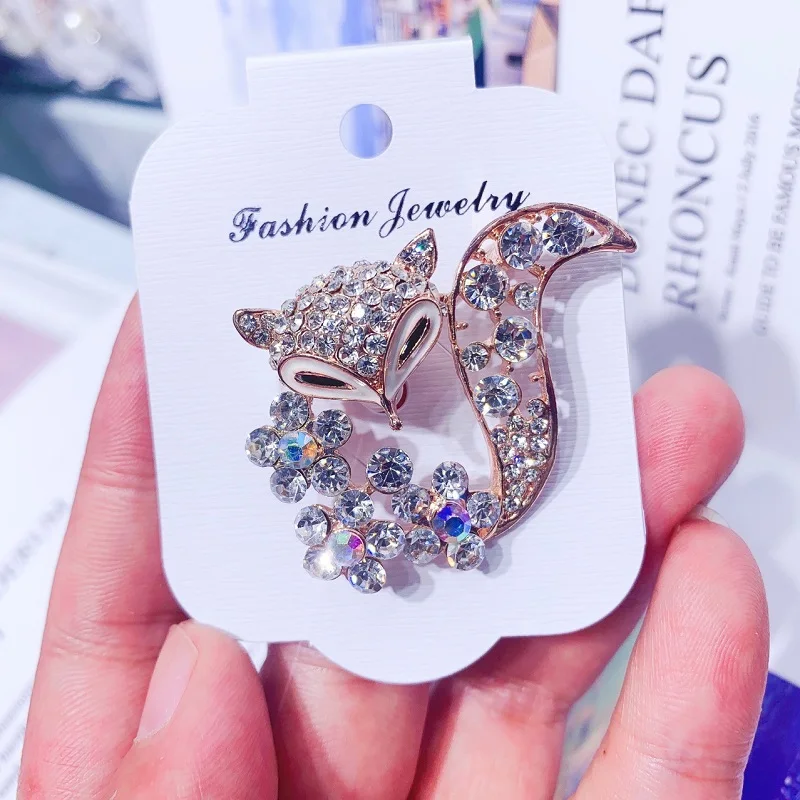 Ladies Fox Brooch Women's Simple Fashion Corsage Sweater Coat Accessories Brooch For Women Animal Party Wedding Brooches Pins