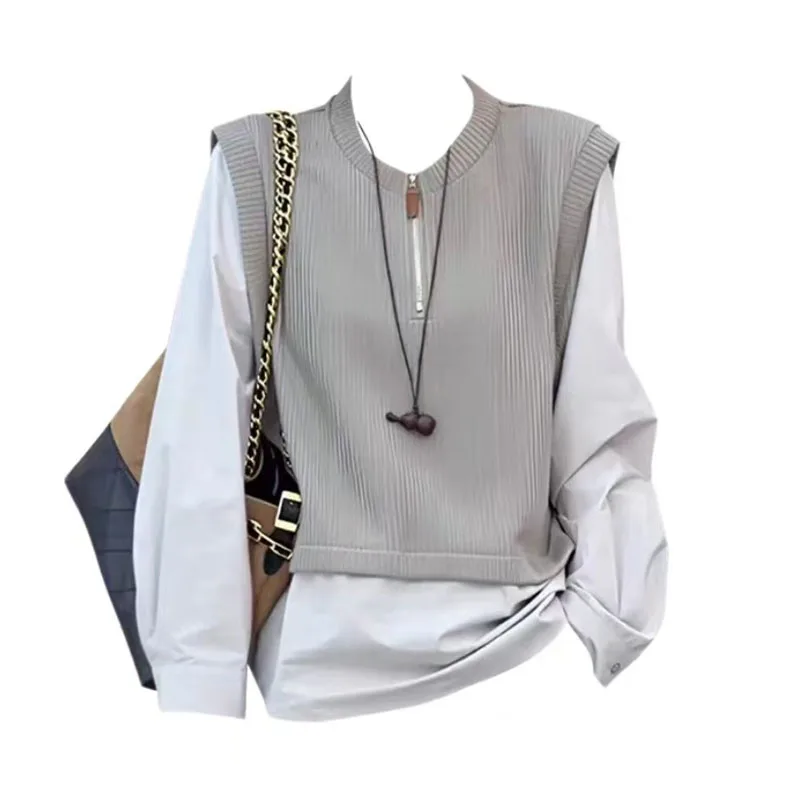 Autumn Light Mature Style Set of Women's Korean Casual Knitted Top Paired with a Stylish Slimming Half Skirt Two-piece Set